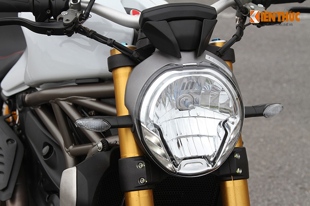 Ducati 1200S - 